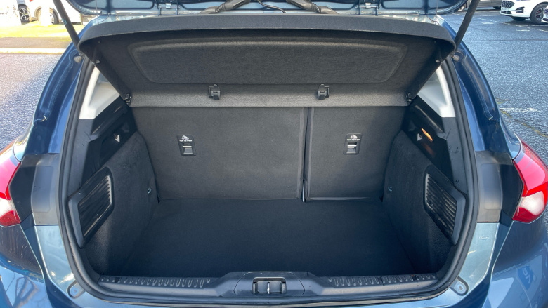 Ford Focus 1.0 EcoBoost 125 Active 5dr Petrol Hatchback